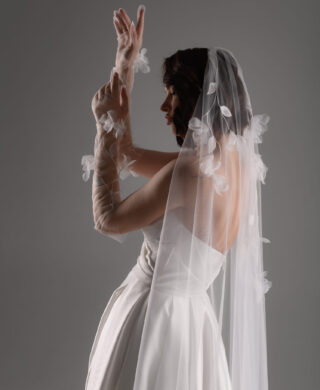 Azalea Bridal Gloves