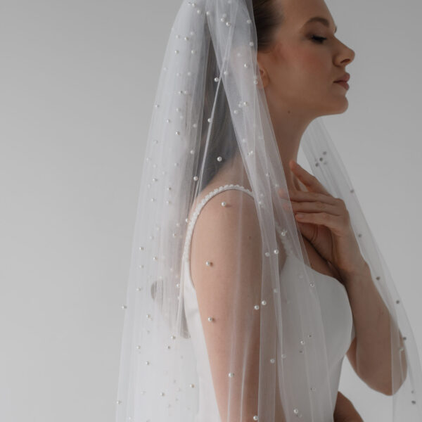 Pearls veil Pearls veil